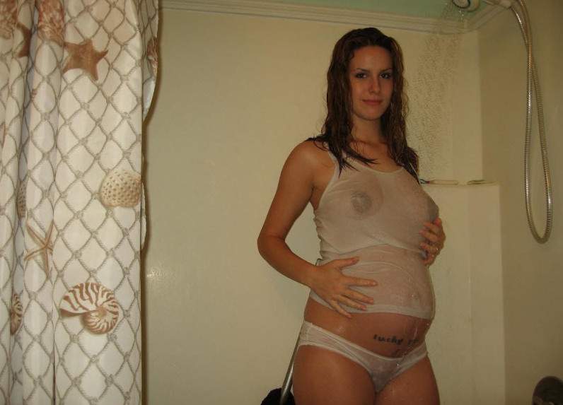 Эрофото: Откровенные снимки беременных тёток