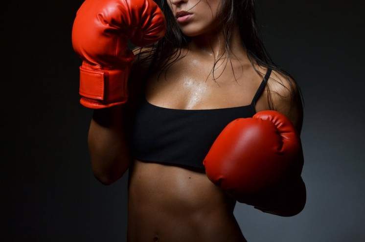 Женщины в боксе: красота и сила